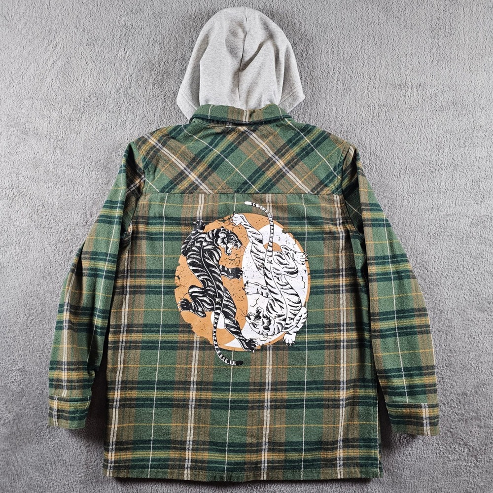 Empyre Holly Yin Yang Green‎ Plaid Hooded Flannel Shirt Tiger Graphic Medium